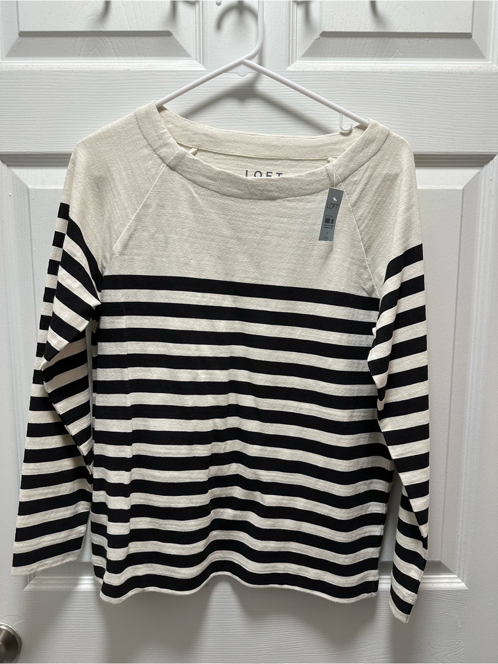 LOFT Cream and Black Knit Top with Tag NWT